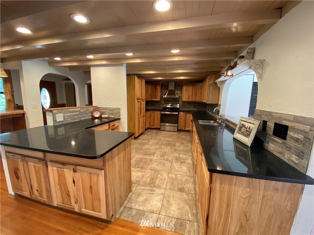 18501 Southeast 216th Street Renton, WA 98058 - Photo 21 of 34 Gallery Image 21