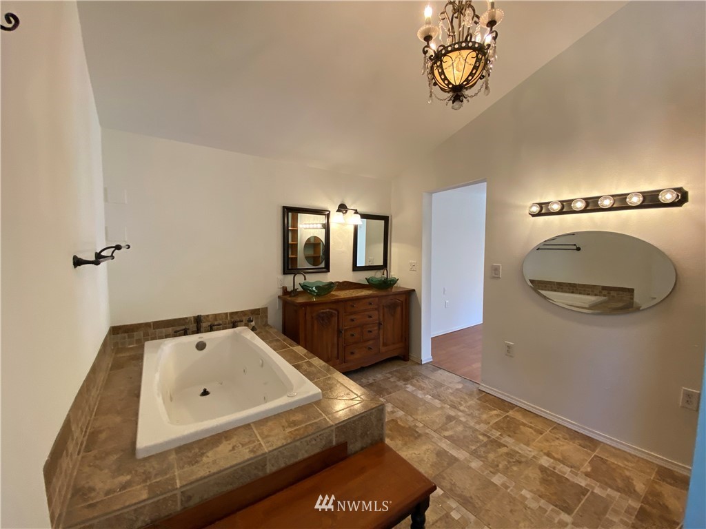 18501 Southeast 216th Street Renton, WA 98058 - Photo 25 of 34 Gallery Image 25