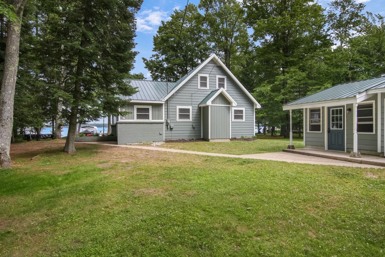 5343 Bush Road Interlochen, MI 49643 - Photo 48 of 60 1902234-47.JPG