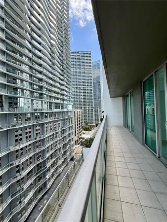 $4,250 | 55 Southeast 6th Street, Unit 1201, Miami, FL 33131