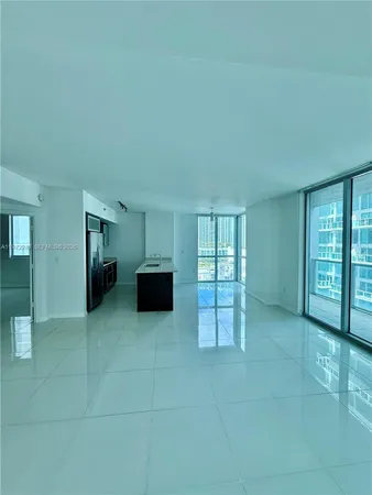 $4,250 | 55 Southeast 6th Street, Unit 1201, Miami, FL 33131