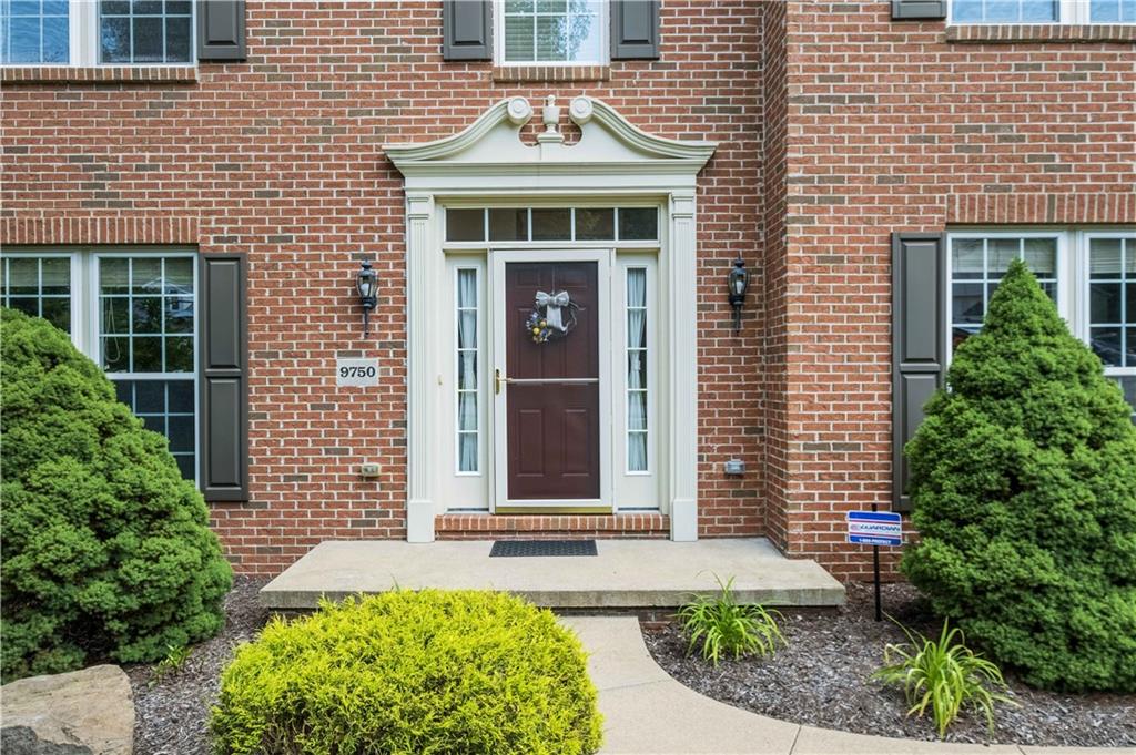 9750 Grosick Road Pittsburgh, PA 15237 - Photo 3 of 25