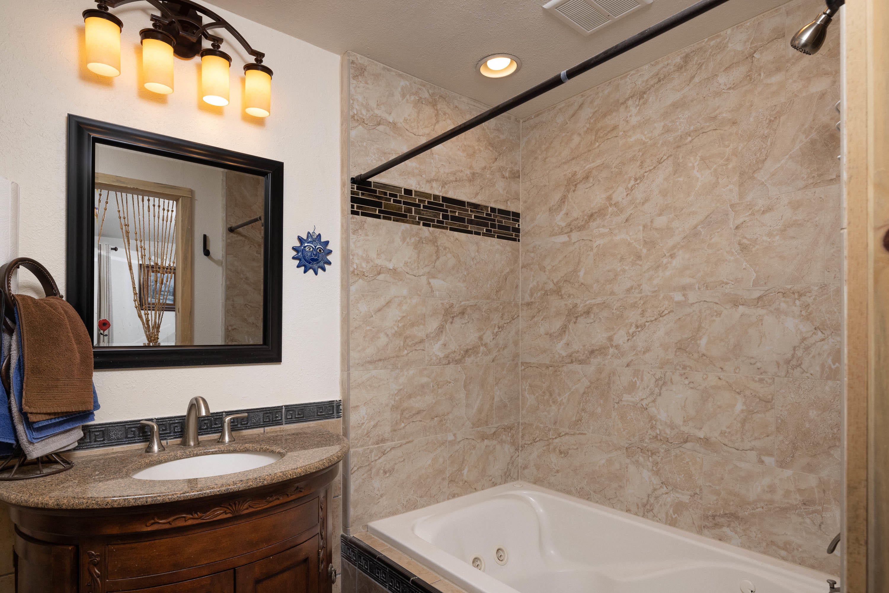 52260 National Road La Pine, OR 97739 - Photo 14 of 25 52260 National Rd interiors (9 of 12)