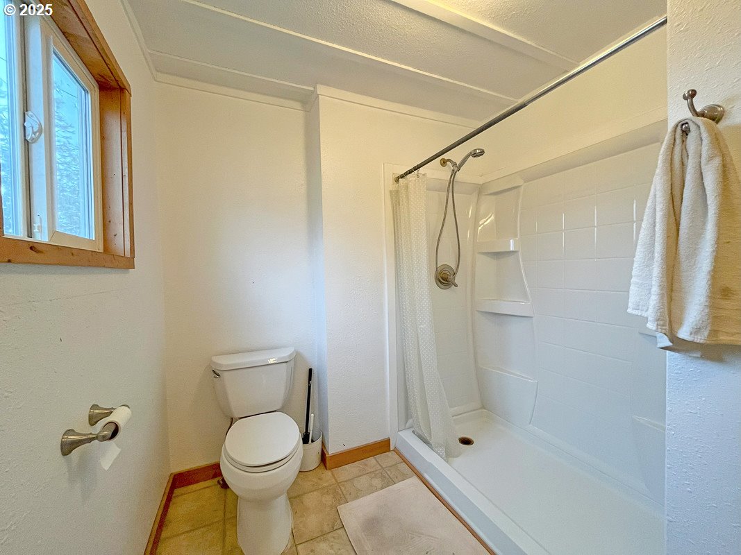 504 5th Street Wasco, OR 97065 - Photo 15 of 18 Bathroom, Attached