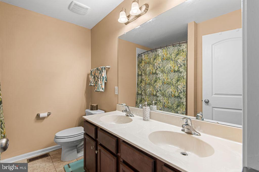 3910 Cephas Child Road, Unit 2 Doylestown, PA 18902 - Photo 16 of 23