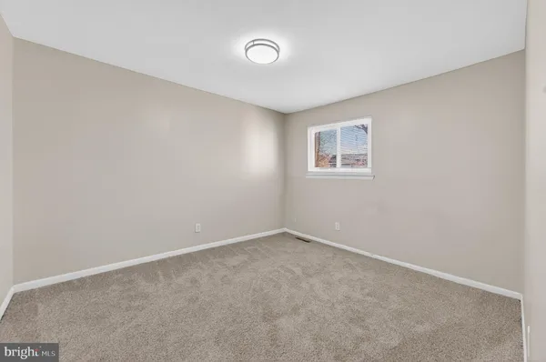 $290,000 | 7 Teal Circle, Newark, DE 19702