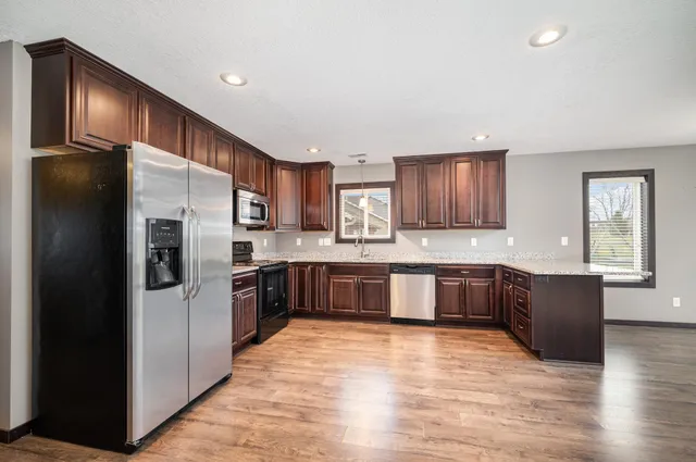 $299,000 | 905 Wencel Avenue Northeast, New Prague, MN 56071