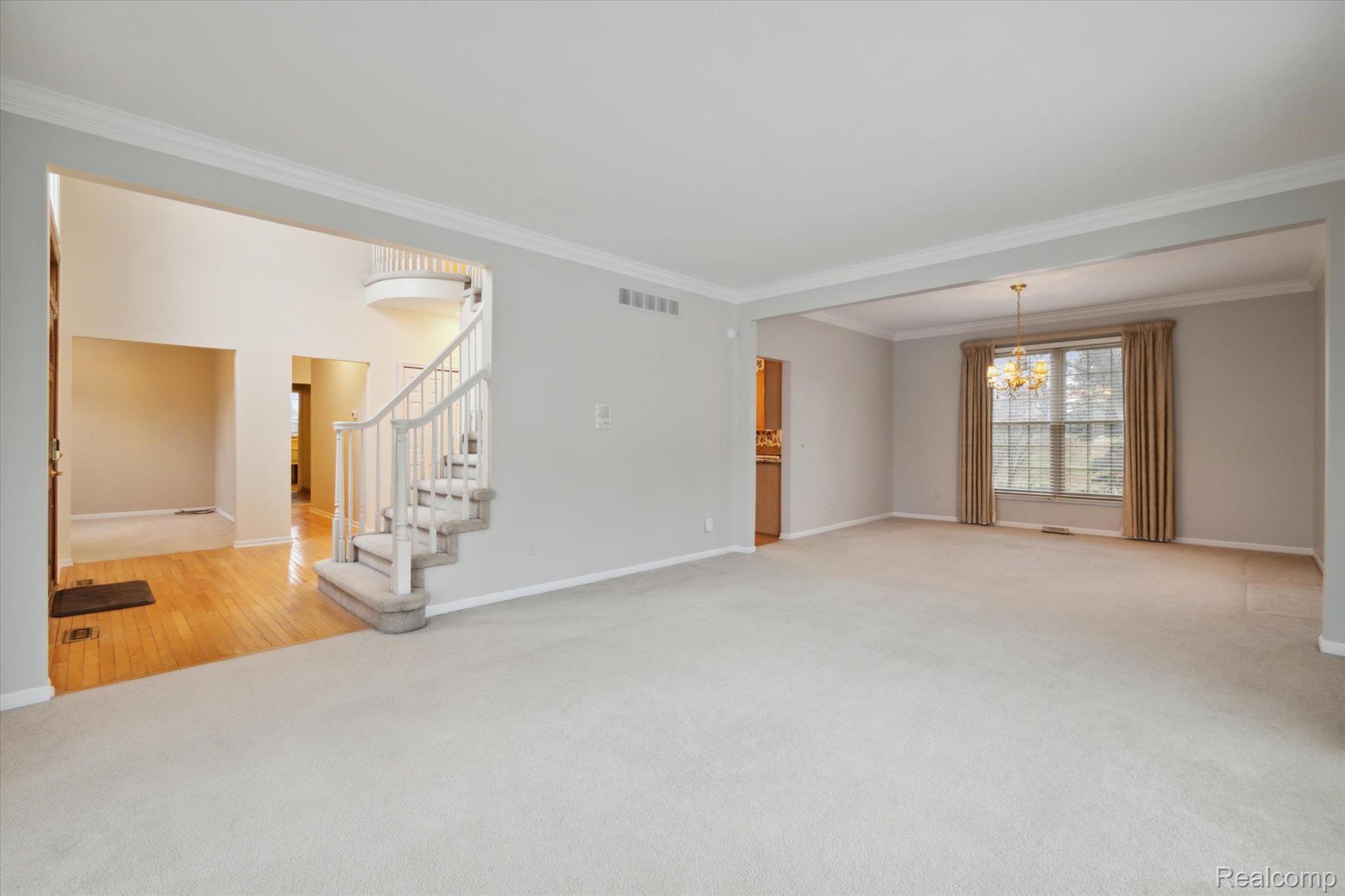 7101 Poppleton Road Canton, MI 48187 - Photo 10 of 51 Gallery Image 10