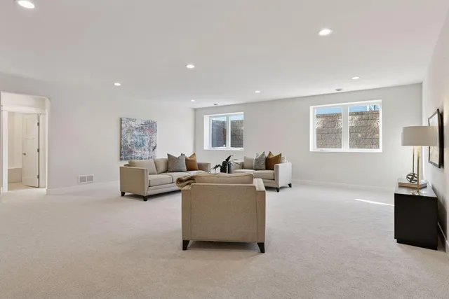 $699,900 | 2013 Mulberry Lane, Carver, MN 55315