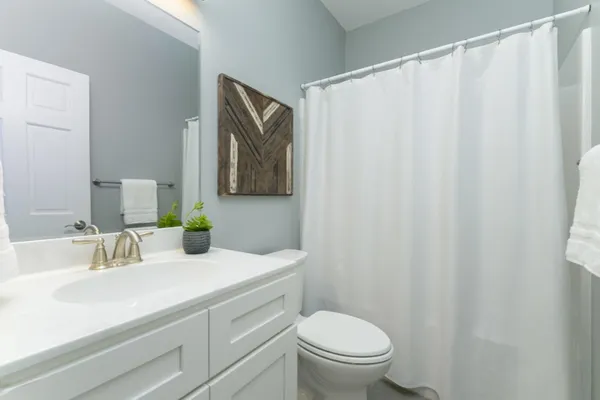 $399,900 | 305 Waldon Drive, Battle Creek, MI 49015