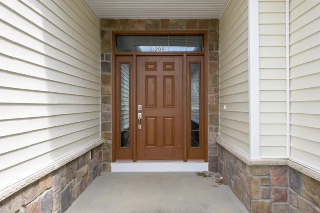 $399,900 | 305 Waldon Drive, Battle Creek, MI 49015