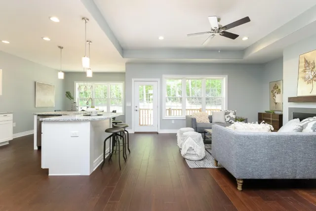 $399,900 | 305 Waldon Drive, Battle Creek, MI 49015