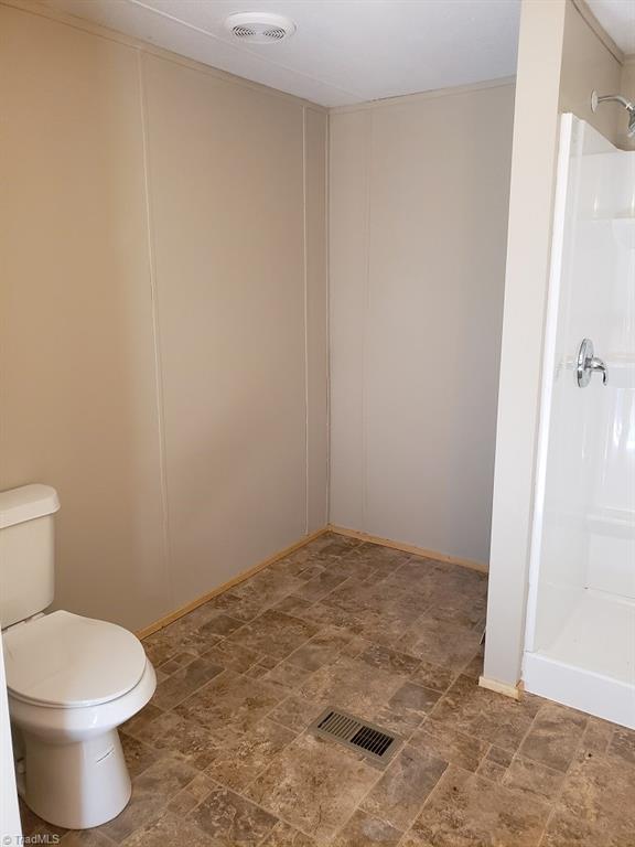 1578 Boone Gap Road Boomer, NC 28606 - Photo 14 of 30 master bath