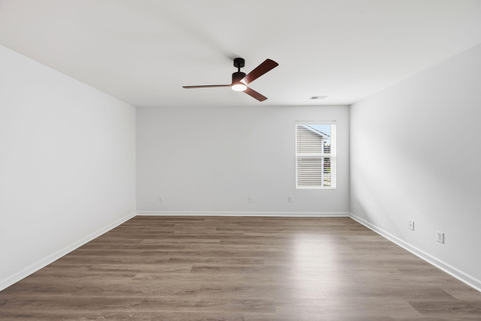 193 Meadow Wood Road Summerville, SC 29486 - Photo 14 of 31 Loft