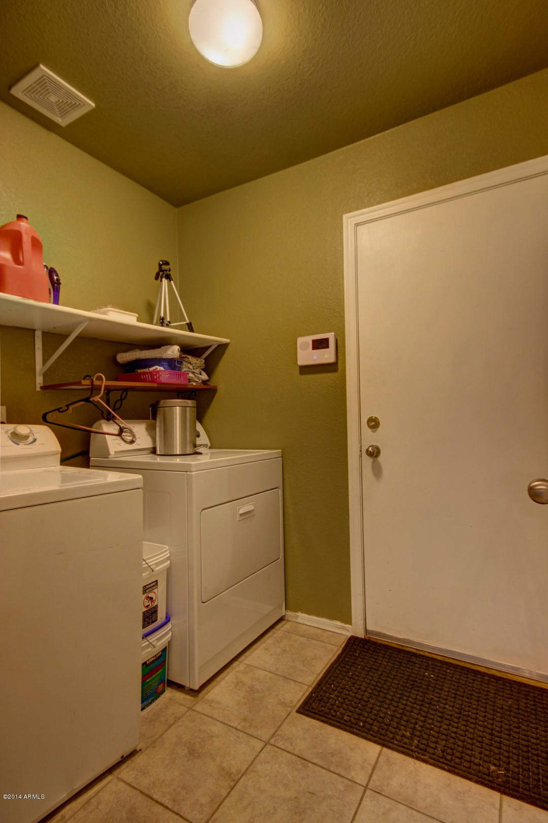 9614 West Payson Road Tolleson, AZ 85353 - Photo 11 of 21 Wash Room