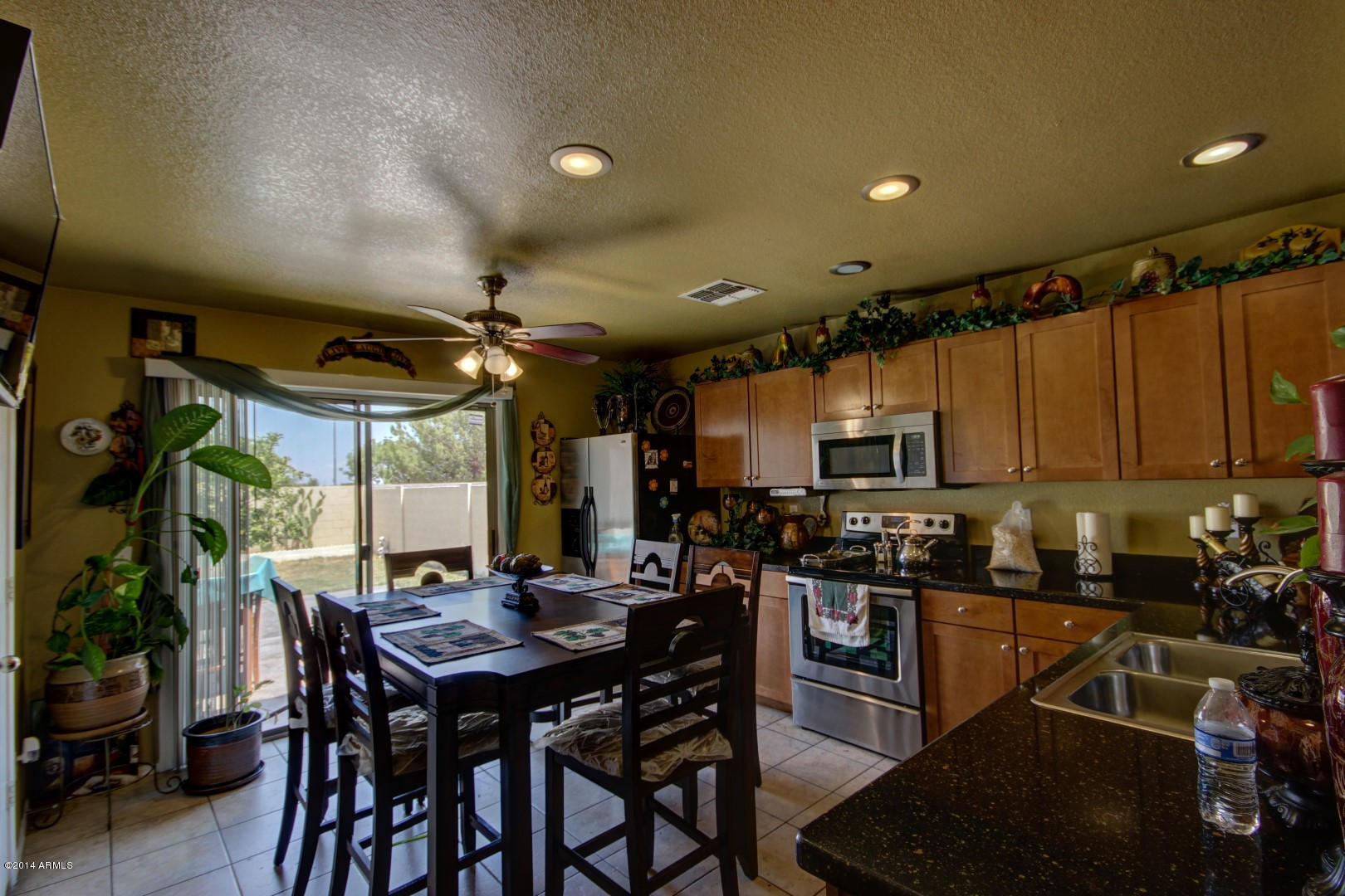9614 West Payson Road Tolleson, AZ 85353 - Photo 2 of 21 Gorgeous kitchen