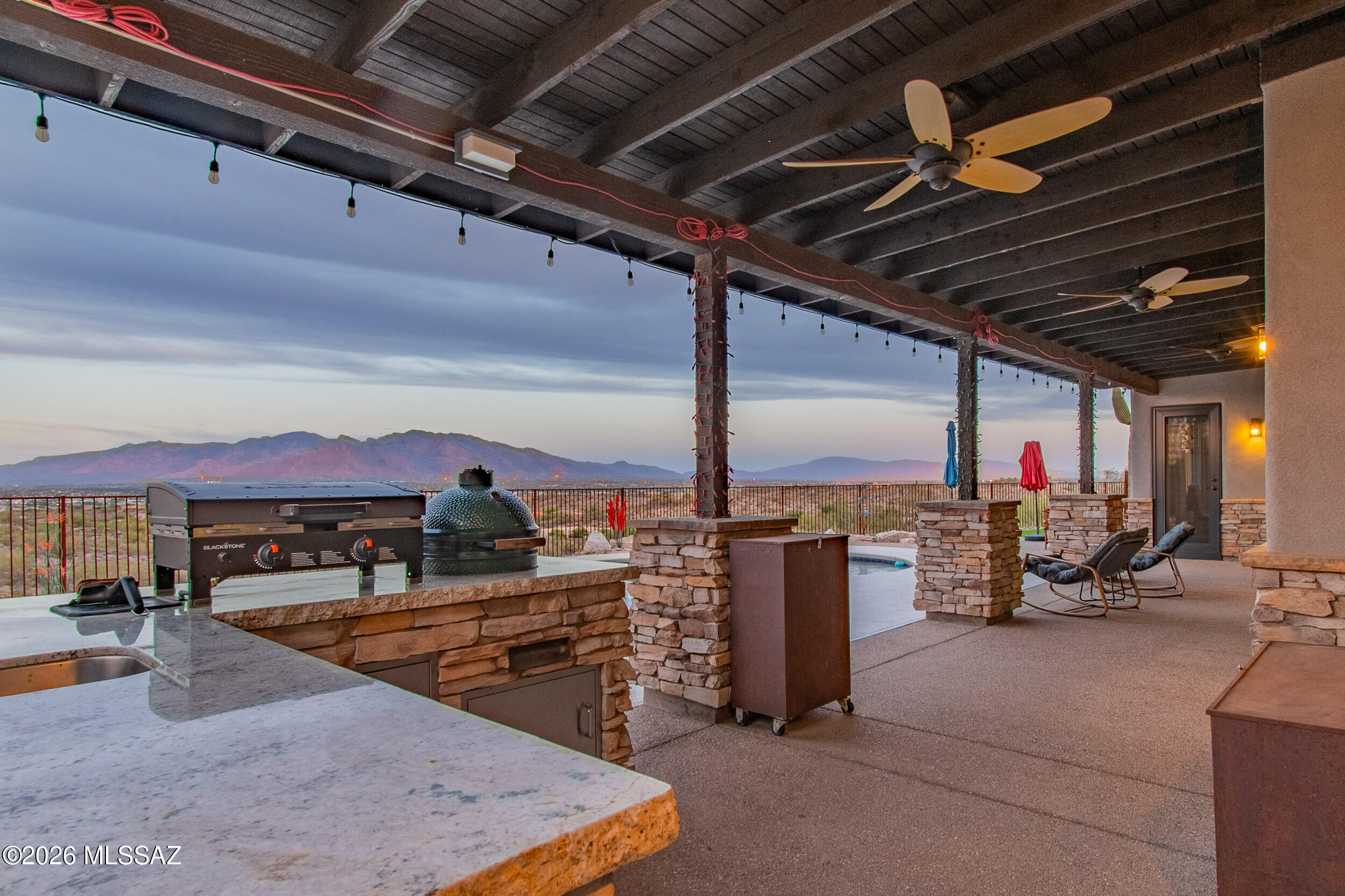 5790 North Abington Road Tucson, AZ 85743 - Photo 11 of 52 018