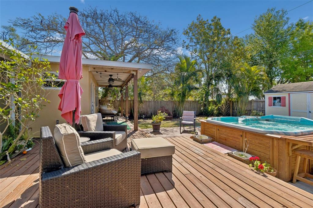 6226 8th Avenue South Gulfport, FL 33707 - Photo 37 of 46 a view of outdoor sitting area with furniture