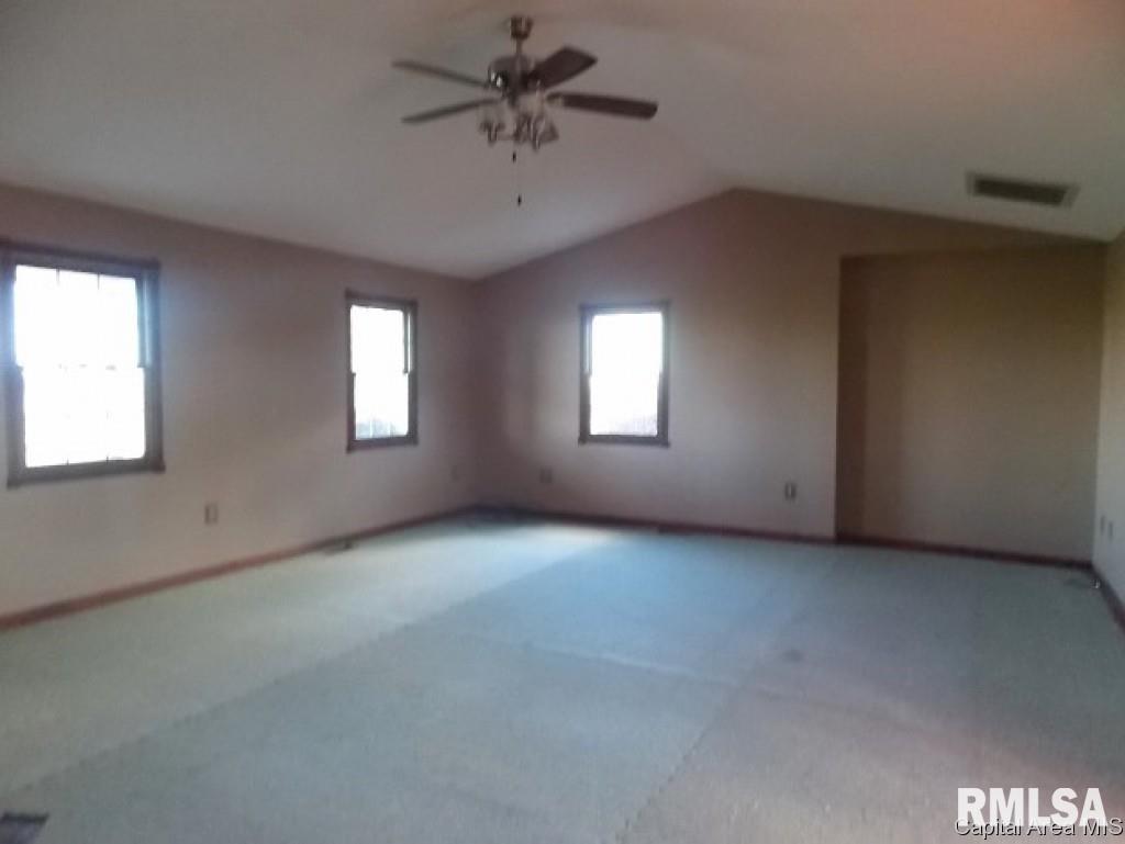 31137 Kimes Road Girard, IL 62640 - Photo 3 of 14