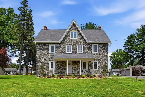 $5,200 | 1512 Naamans Creek Road, Garnet Valley, PA 19060