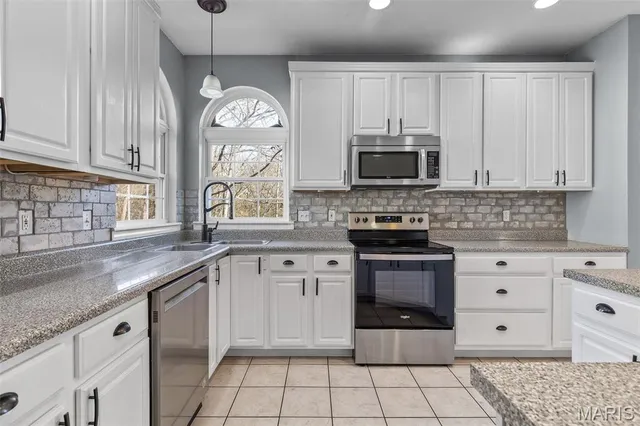 $470,000 | 416 Trinity Ridge, Pevely, MO 63070