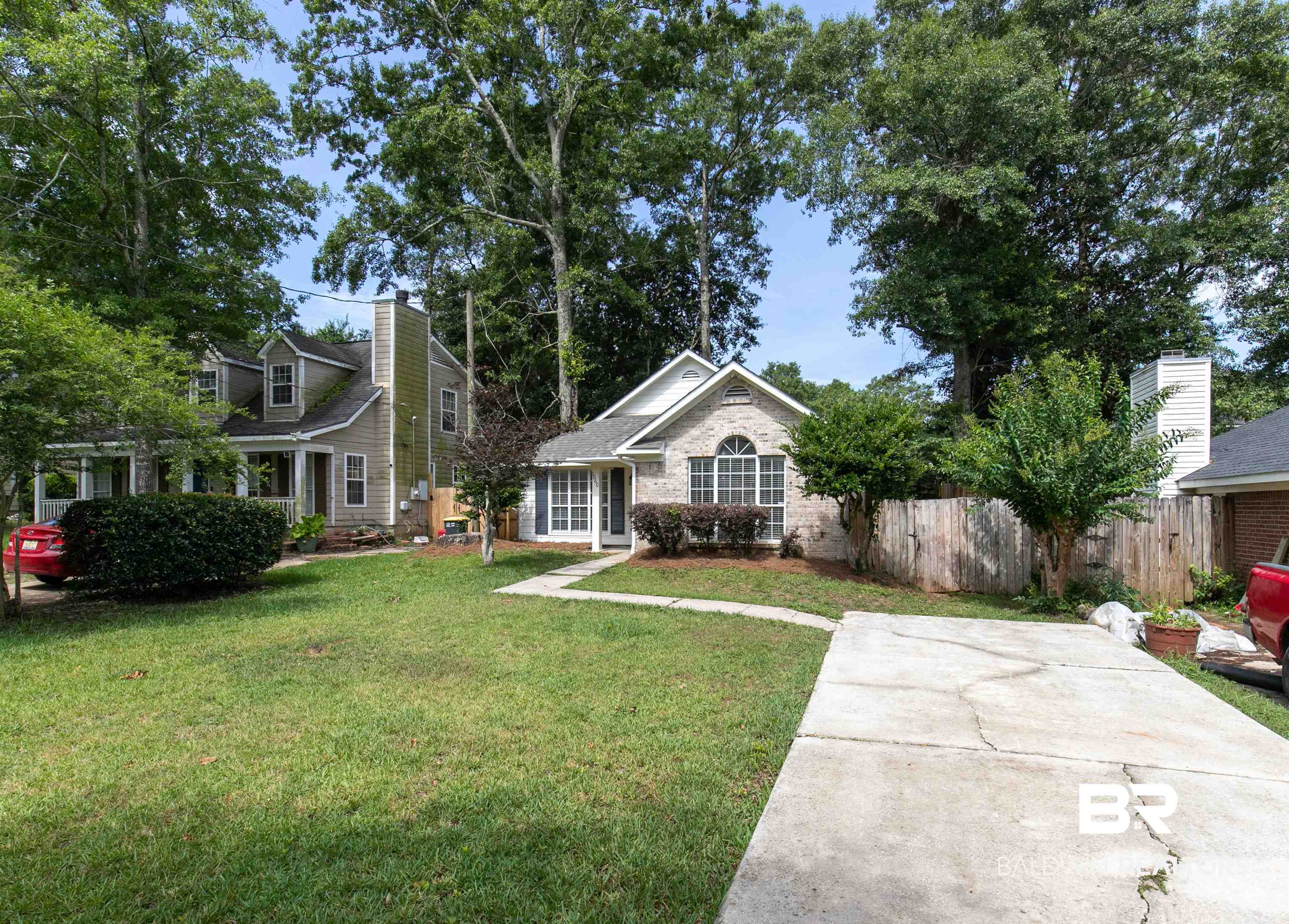 1060 Wildwood Avenue Mobile, AL 36609 - Photo 3 of 18
