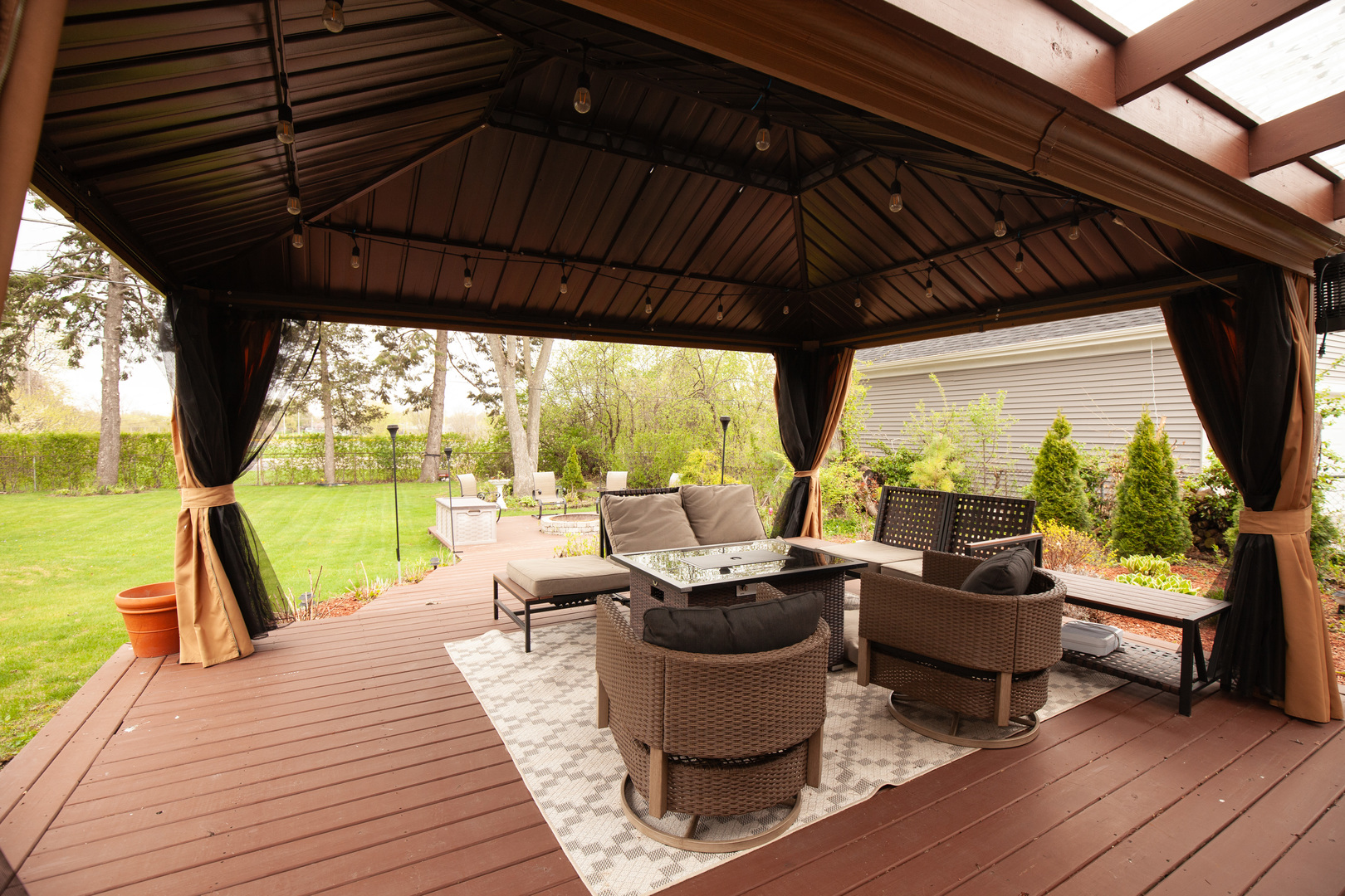 813 Parkside Court Streamwood, IL 60107 - Photo 18 of 25