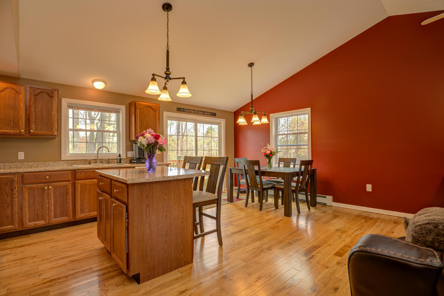 385 River Road Windham, ME 04062 - Photo 3 of 31 385 River Rd Windham ME 04062-large-005-