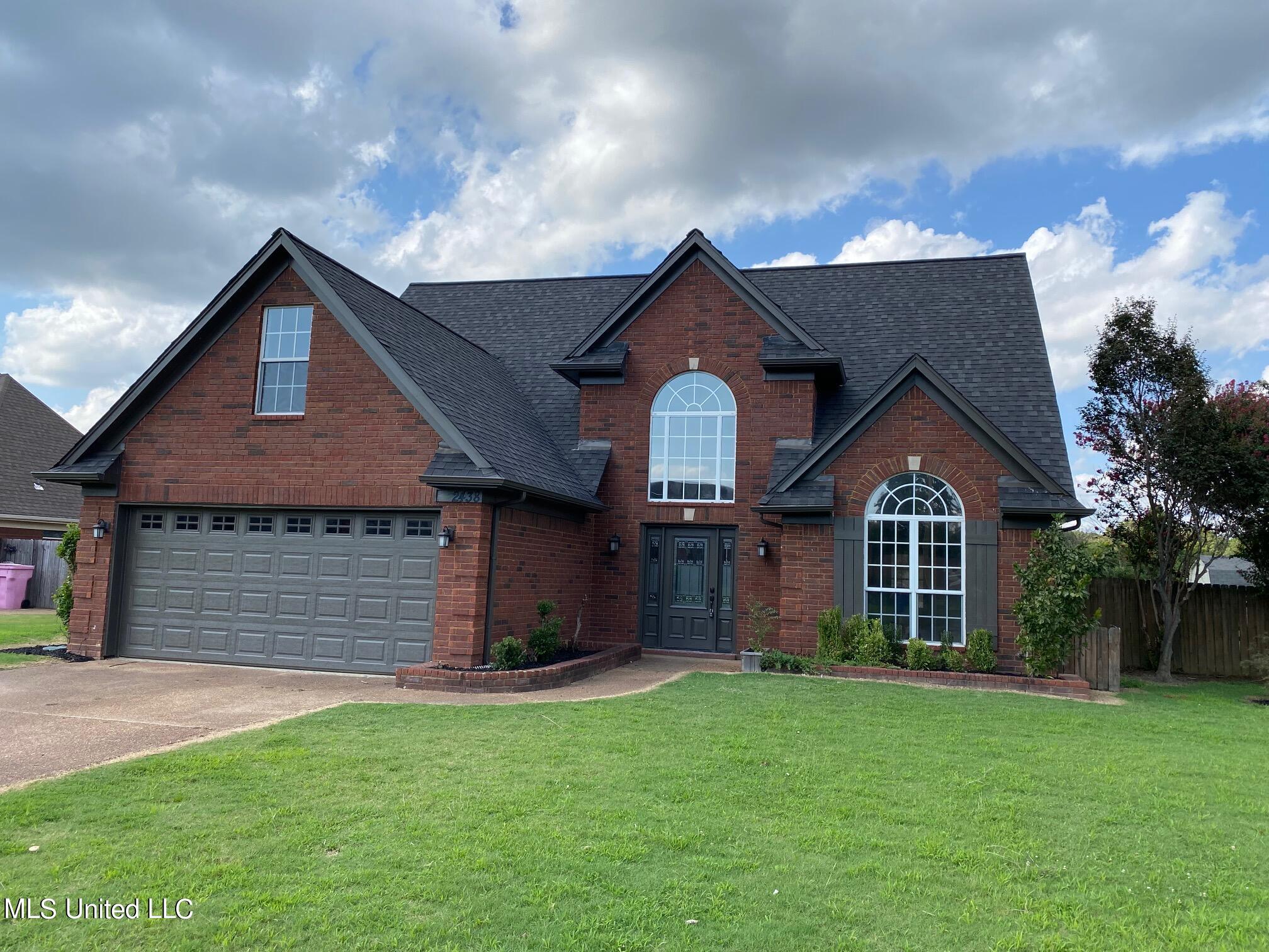 2438 Heather Ridge Southaven, MS 38672 - Photo 1 of 27 2438 Heather Ridge