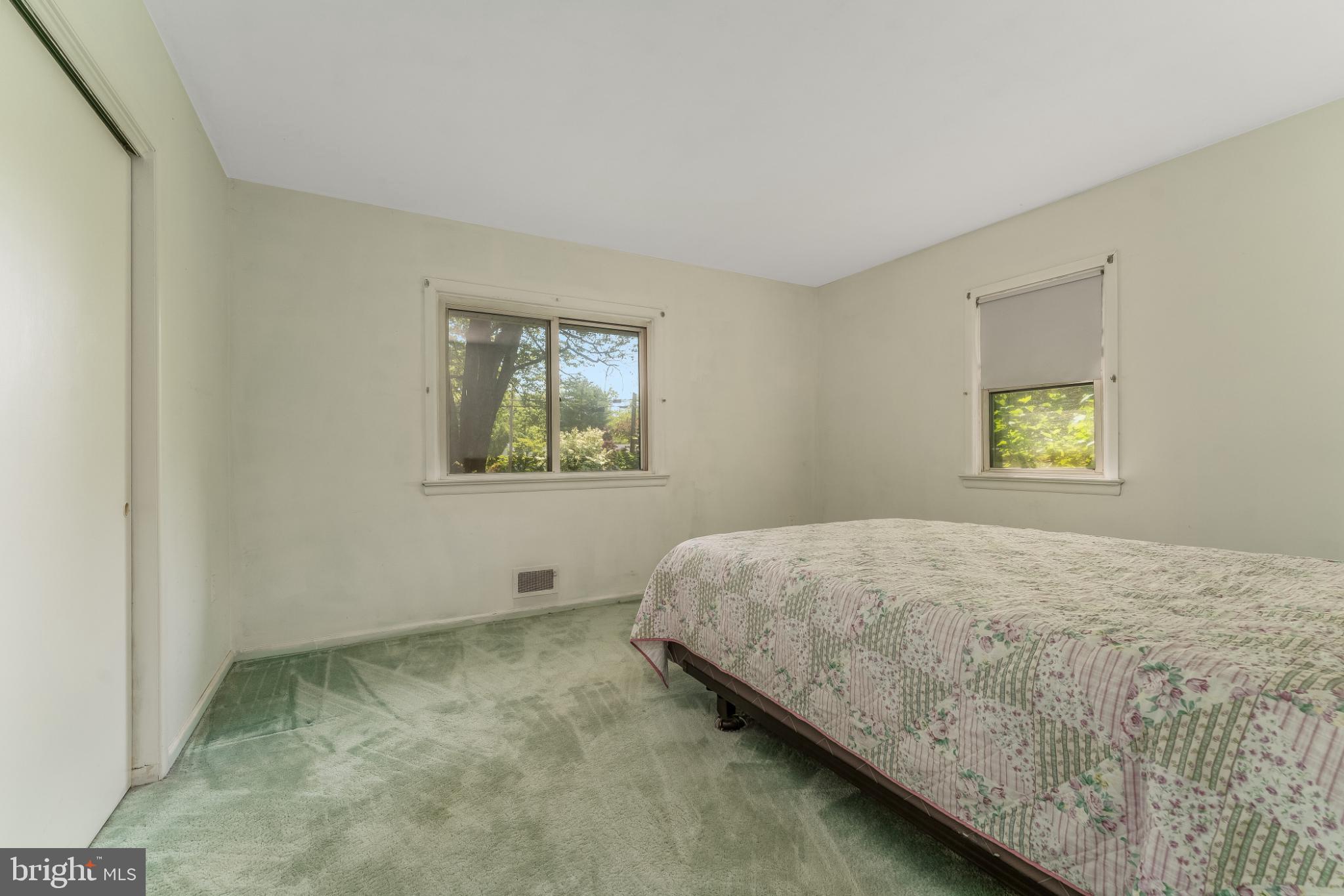 25 New Road Lambertville, NJ 08530 - Photo 13 of 35