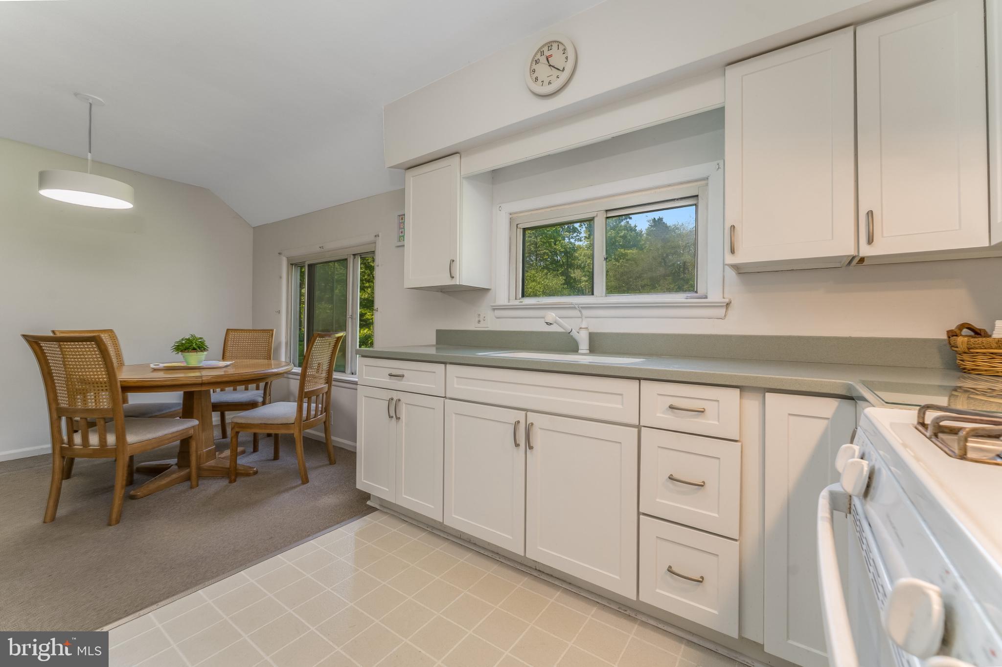 25 New Road Lambertville, NJ 08530 - Photo 9 of 35