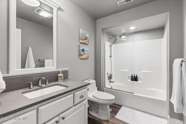 $1,795,000 | 4724 South Arrow Point Drive, Unit 301, Harrison, ID 83833