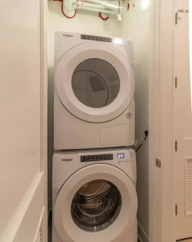 $2,400 | 507 East 60th Street, Unit 1, Chicago, IL 60637