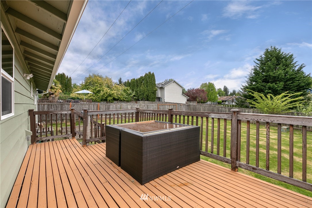 628 212th Street Southwest Bothell, WA 98021 - Photo 9 of 18