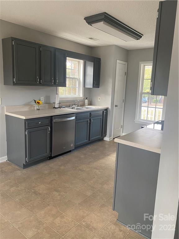 2054 Hunters Ridge Road Lancaster, SC 29720 - Photo 5 of 27 Gallery Image 5