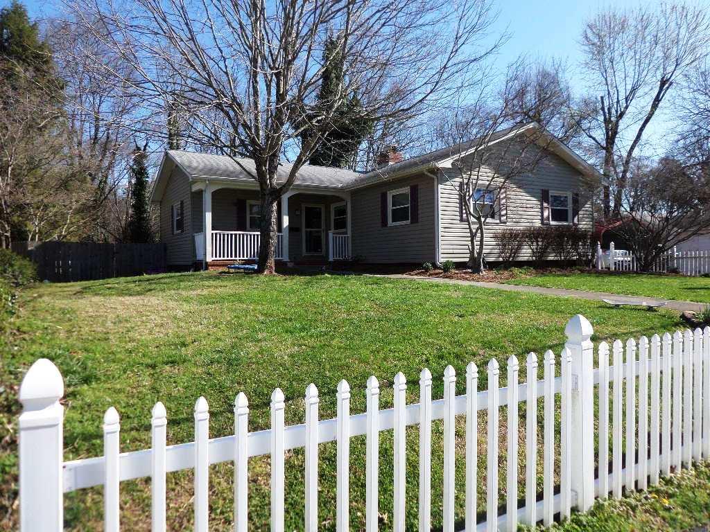138 Kentucky Avenue Oak Ridge, TN 37830 - Photo 1 of 28 138 Kentucky Avenue
