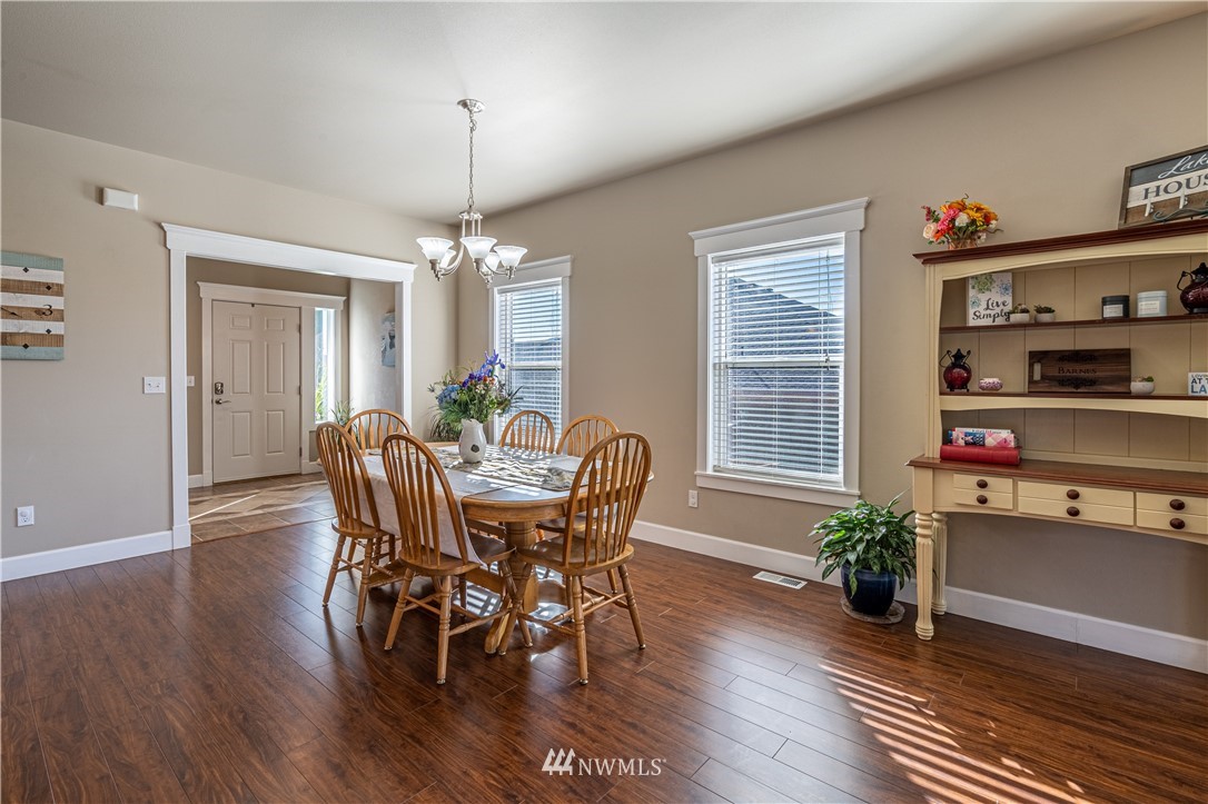 127 Summer Breeze Road Manson, WA 98831 - Photo 7 of 25 Gallery Image 7