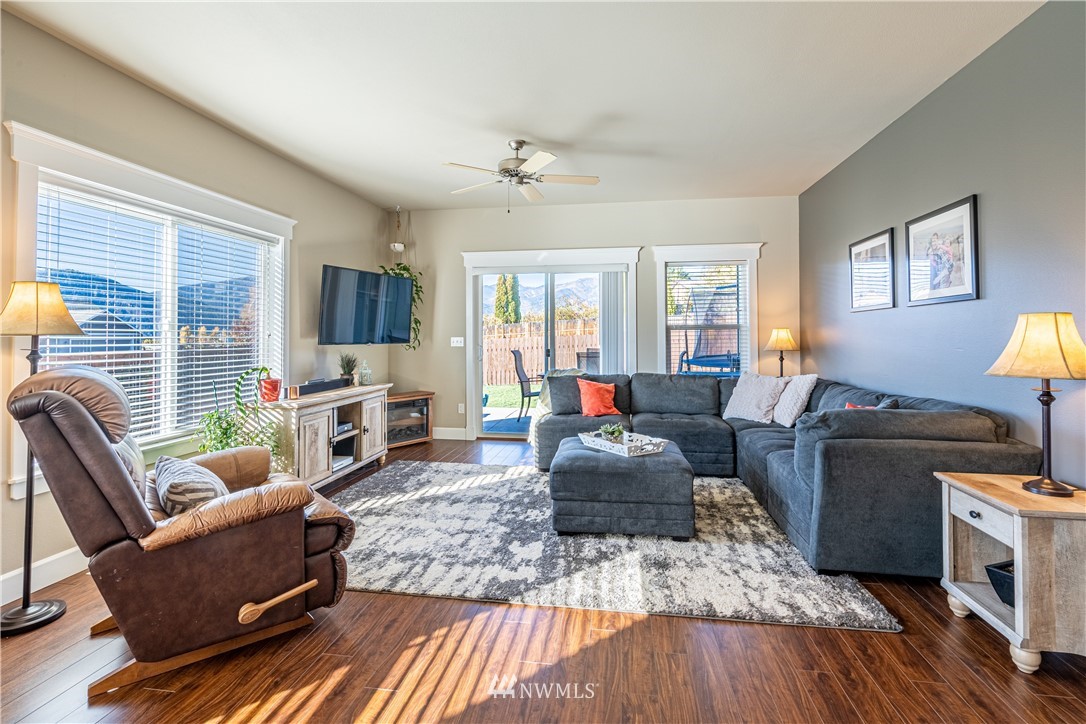 127 Summer Breeze Road Manson, WA 98831 - Photo 8 of 25 Gallery Image 8