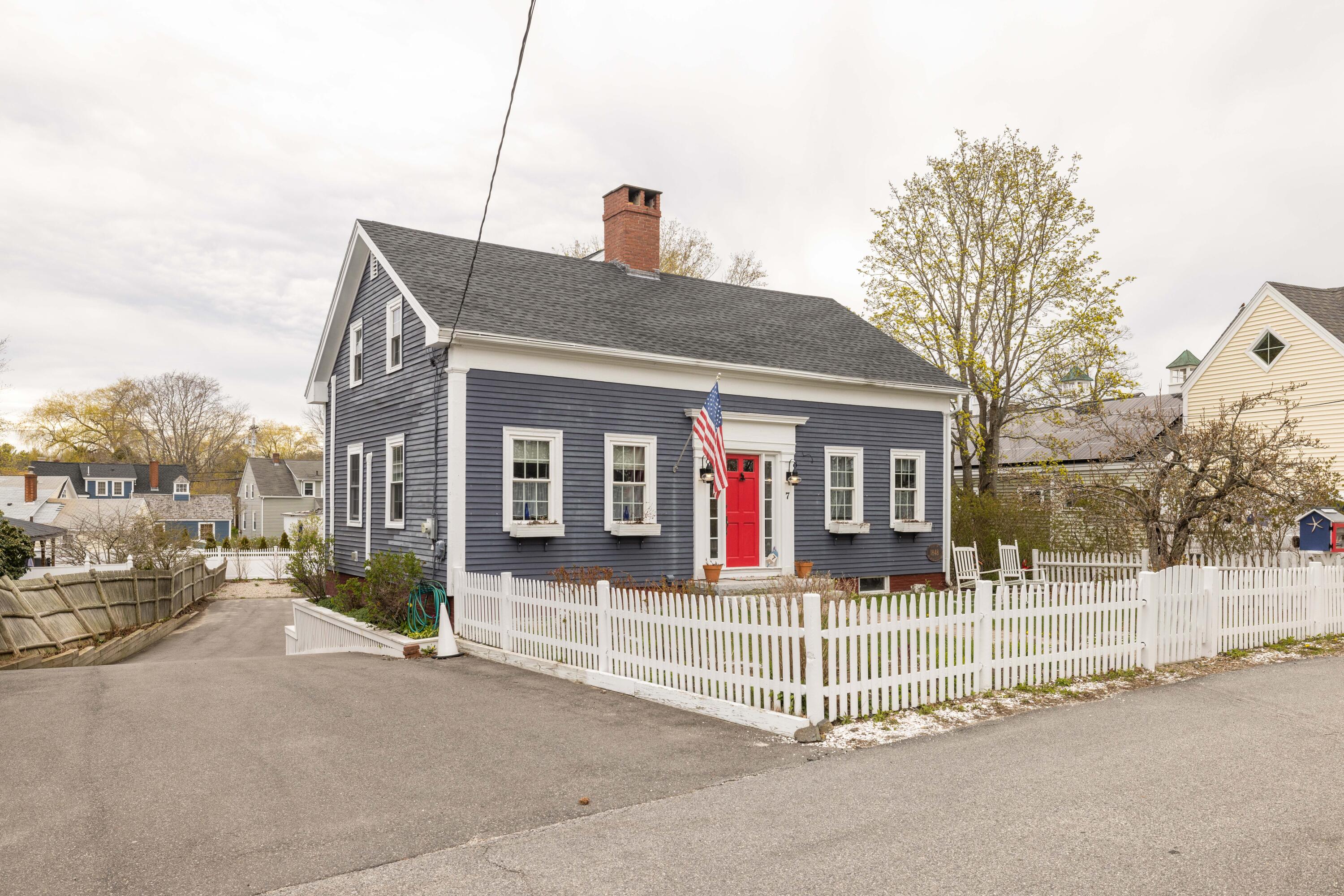 7 Chase Hill Road Kennebunk, ME 04043 - Photo 37 of 37 Welcome Home!