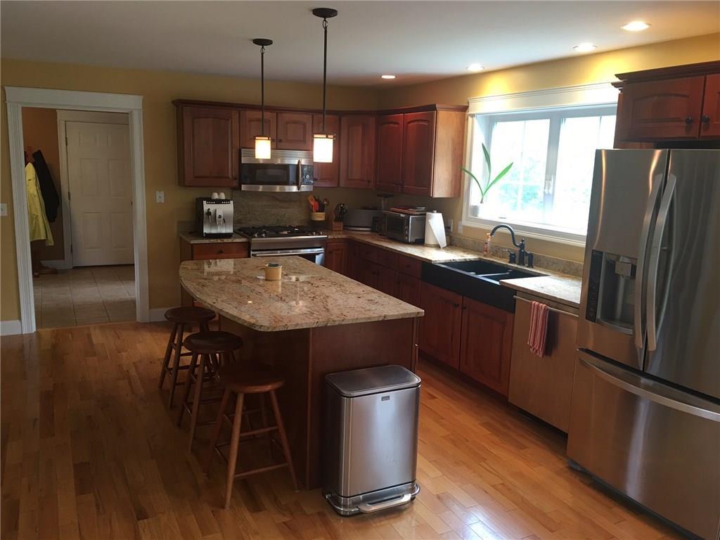 189 Middle Road Cumberland, ME 04021 - Photo 17 of 19 Photo
