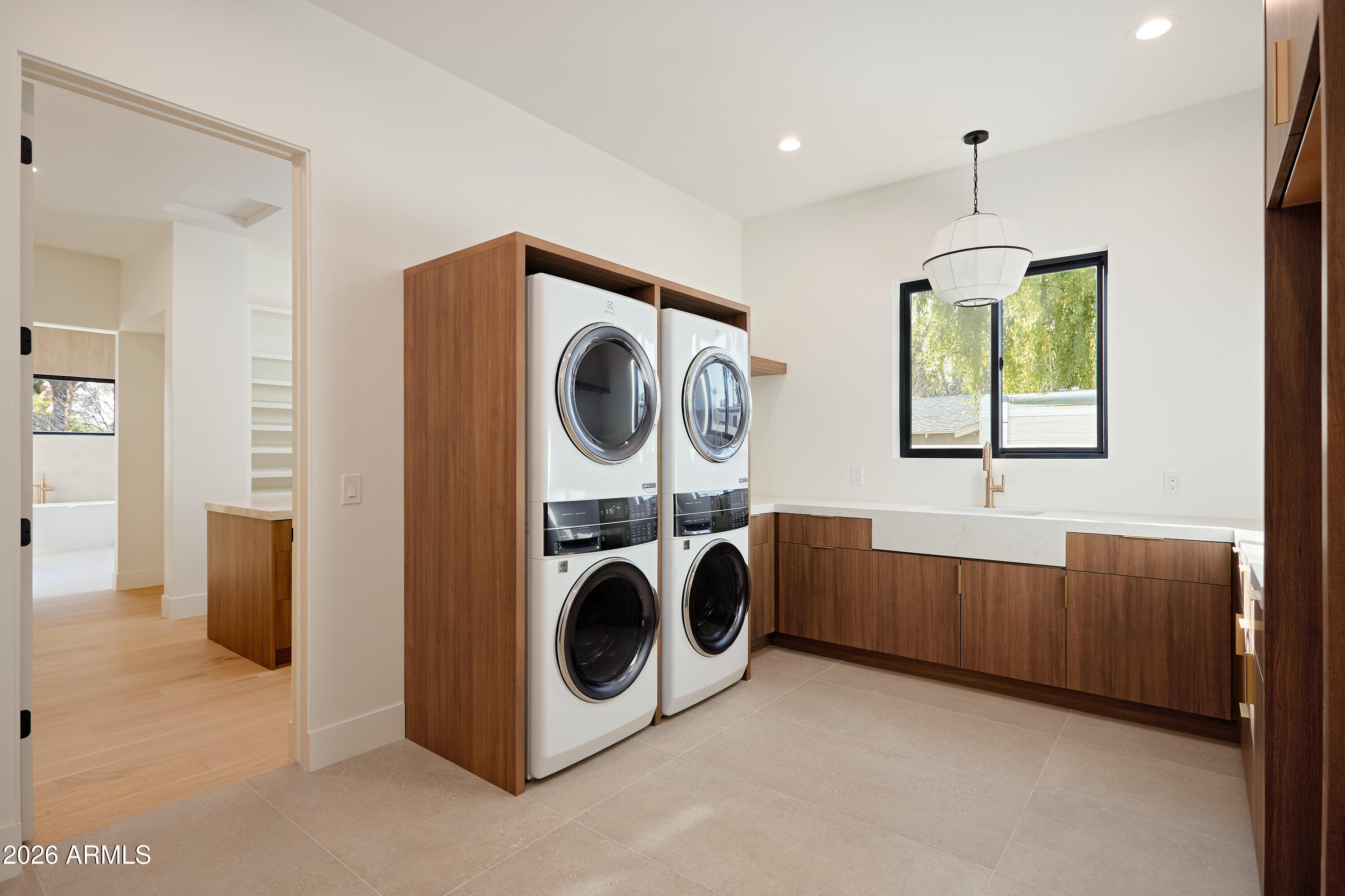 2901 East Pierson Street Phoenix, AZ 85016 - Photo 24 of 46 Laundry