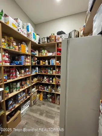 $699,900 | 330 Collett Avenue, Cokeville, WY 83114