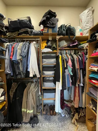 $699,900 | 330 Collett Avenue, Cokeville, WY 83114