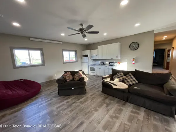 $699,900 | 330 Collett Avenue, Cokeville, WY 83114