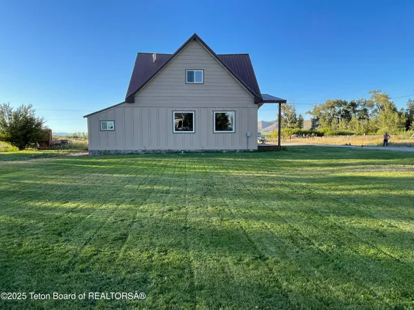 $699,900 | 330 Collett Avenue, Cokeville, WY 83114