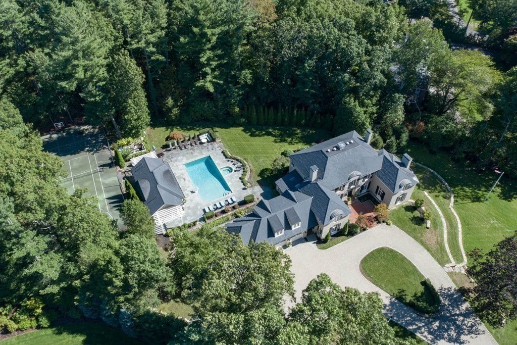 44 Walnut Road Weston, MA 02493 - Photo 3 of 42