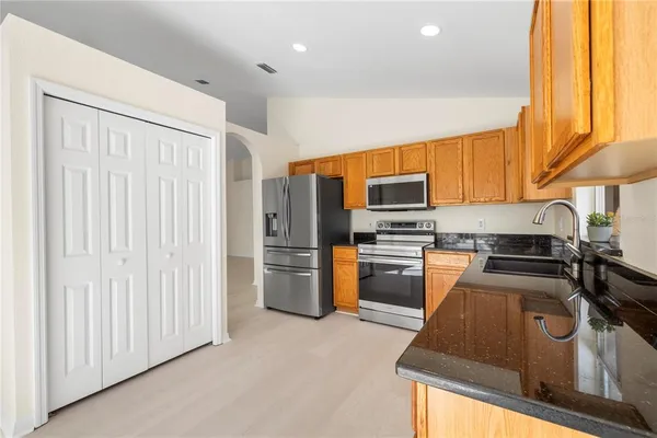 $485,000 | 1240 Vinetree Drive, Brandon, FL 33510