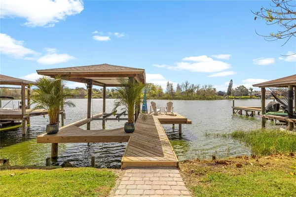 $485,000 | 1240 Vinetree Drive, Brandon, FL 33510