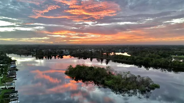 $485,000 | 1240 Vinetree Drive, Brandon, FL 33510