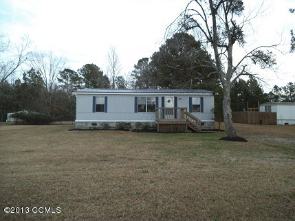 1178 McCallister Road Jacksonville, NC 28540 - Photo 6 of 8 Big front yard